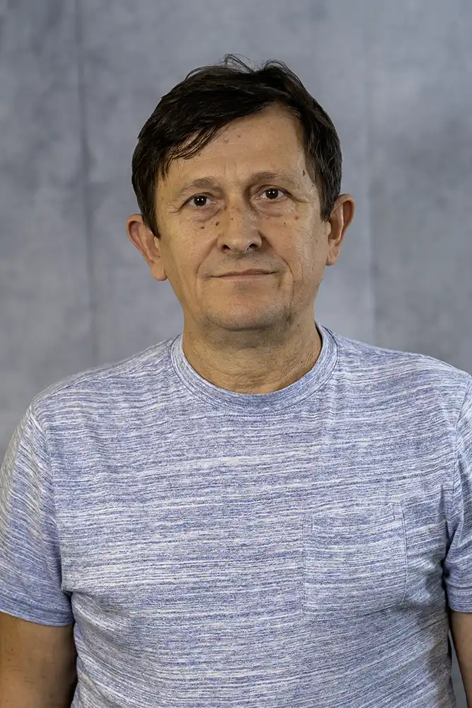 Fensterreiniger von Schweiger & Partner Gebäudereinigung